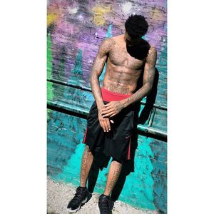 Meet your Posher, Mills